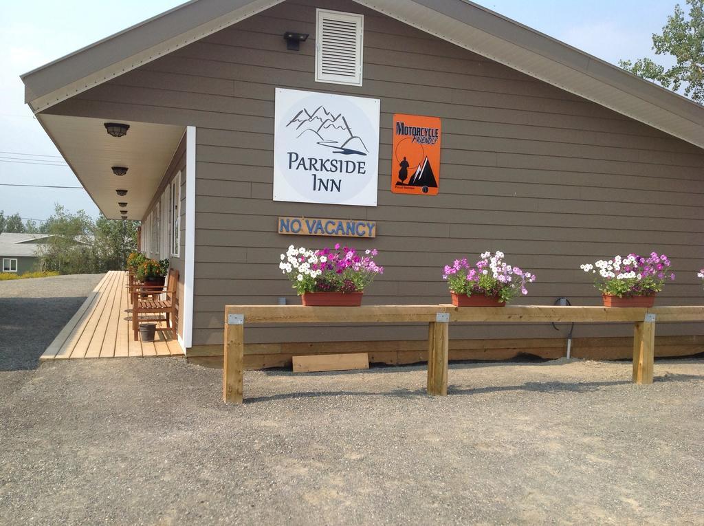 Parkside Inn Haines Junction Εξωτερικό φωτογραφία
